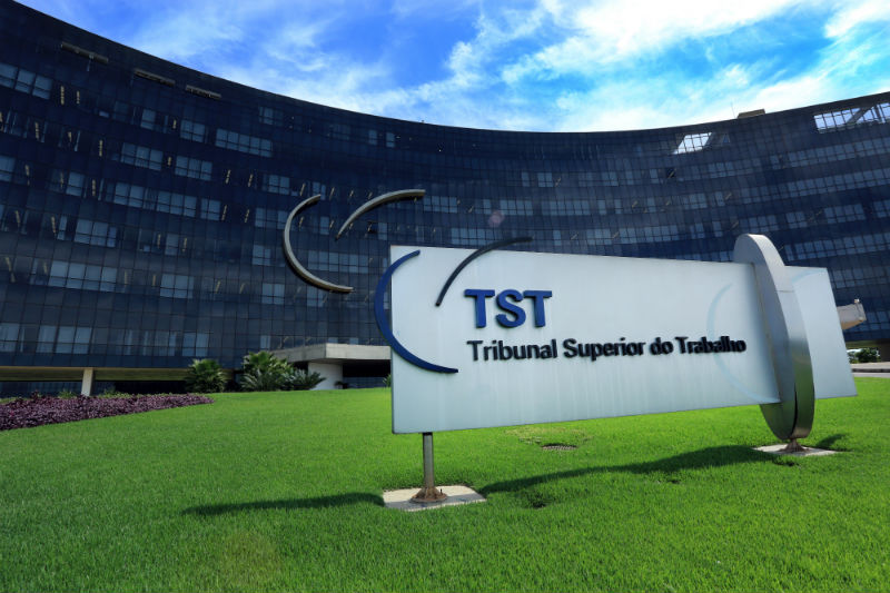 TST moderniza sistema para permitir cadastro automático de advogados