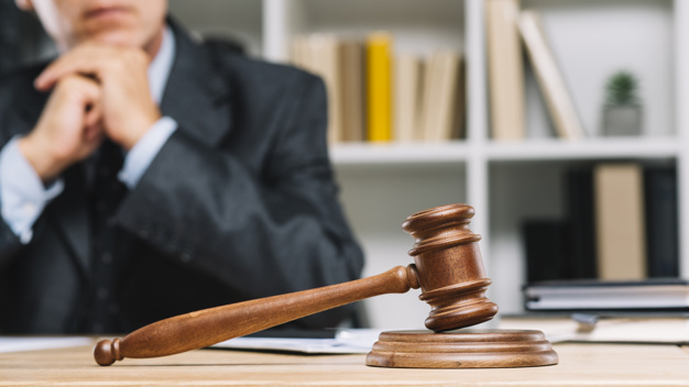 Empresa condenada por vender carro com defeito e adulterado
