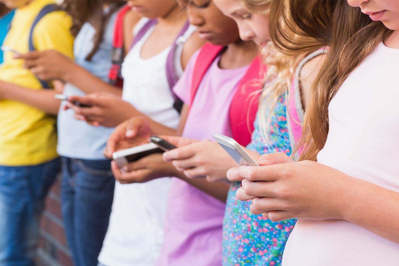 Celulares apreendidos e fora de investigação serão doados para escolas públicas